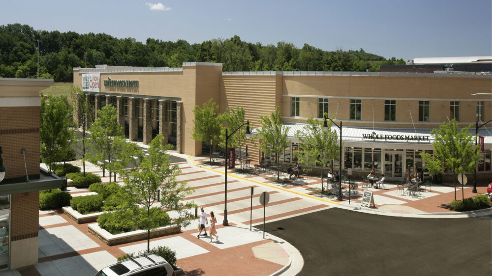 East Market Whole Foods-FX-Ext-8747RtSm